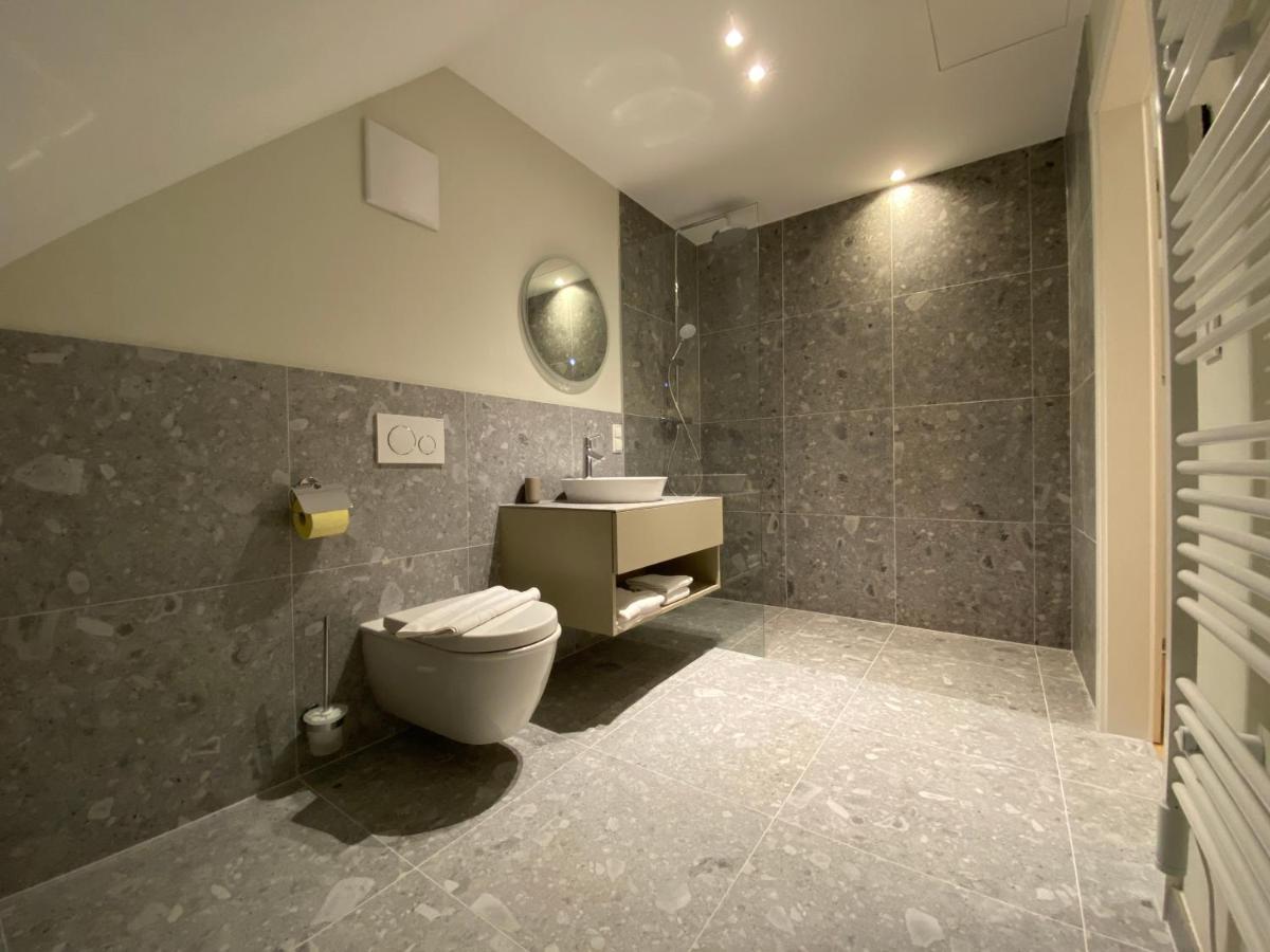 Blackhome I Contactless Check-in Aparthotel Wien